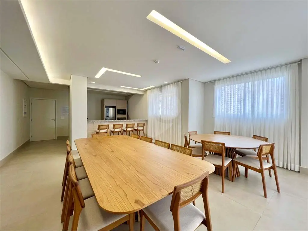 Apartamento para Venda em Praia Grande, Aviação, 2 dormitórios, 2 suítes, 2 banheiros, 2 vagas