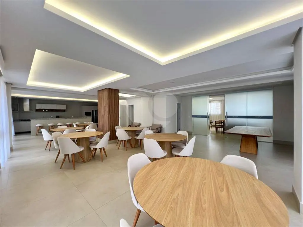 Apartamento para Venda em Praia Grande, Aviação, 2 dormitórios, 2 suítes, 2 banheiros, 2 vagas