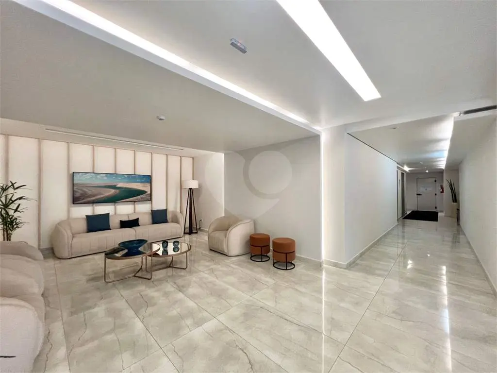 Apartamento para Venda em Praia Grande, Aviação, 2 dormitórios, 2 suítes, 2 banheiros, 2 vagas