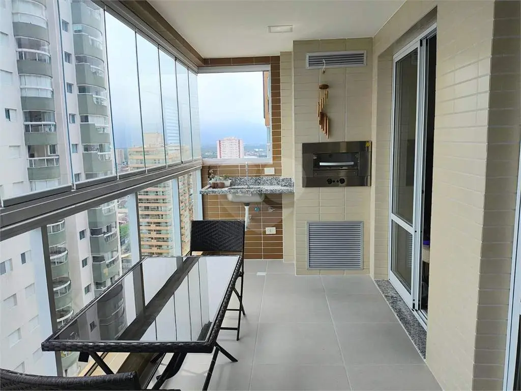 Apartamento para Venda em Praia Grande, Aviação, 2 dormitórios, 2 suítes, 2 banheiros, 2 vagas