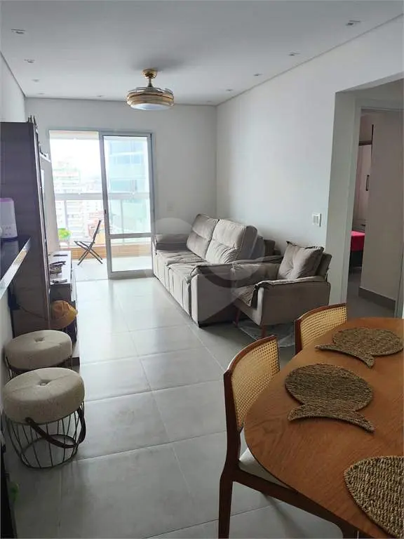 Apartamento para Venda em Praia Grande, Aviação, 2 dormitórios, 2 suítes, 2 banheiros, 2 vagas
