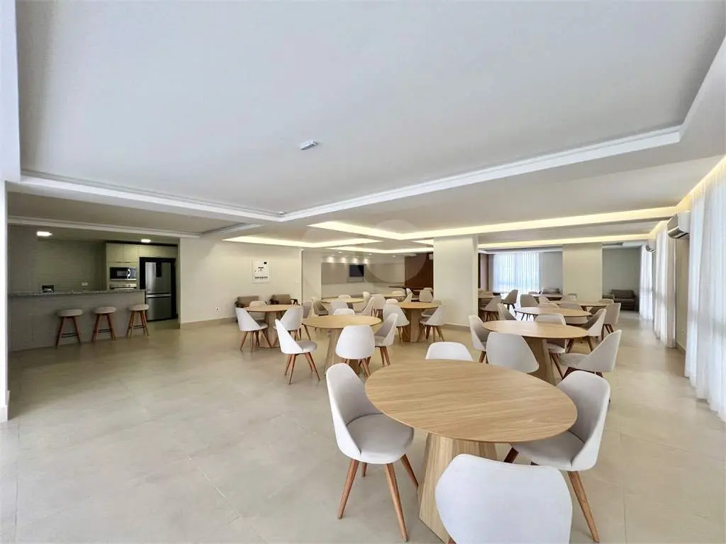 Apartamento para Venda em Praia Grande, Aviação, 2 dormitórios, 2 suítes, 2 banheiros, 2 vagas