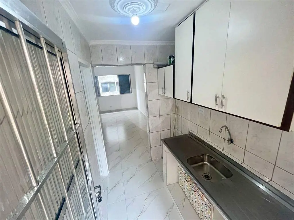 Apartamento para Venda em Praia Grande, Boqueirão, 1 dormitório, 1 banheiro