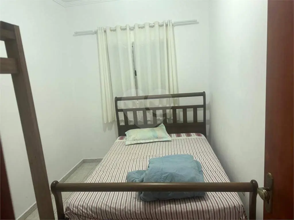 Casa para Venda em Praia Grande, Tupi, 1 dormitório, 1 banheiro