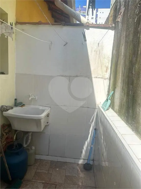 Casa para Venda em Praia Grande, Tupi, 1 dormitório, 1 banheiro