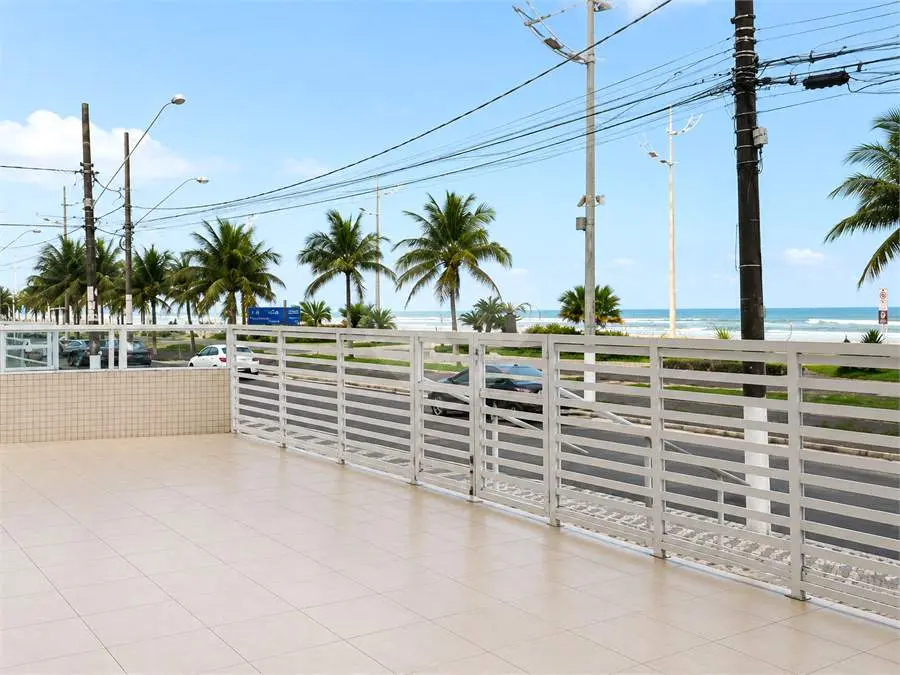 Prédio Comercial para Venda em Praia Grande, Caiçara, 3 banheiros