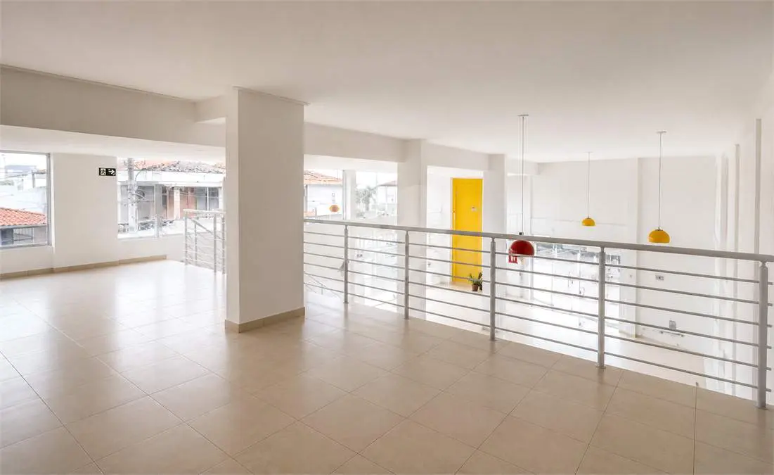 Prédio Comercial para Venda em Praia Grande, Caiçara, 3 banheiros
