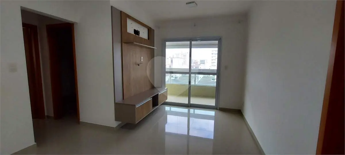 Prédio Comercial para Venda em Praia Grande, Caiçara, 3 banheiros