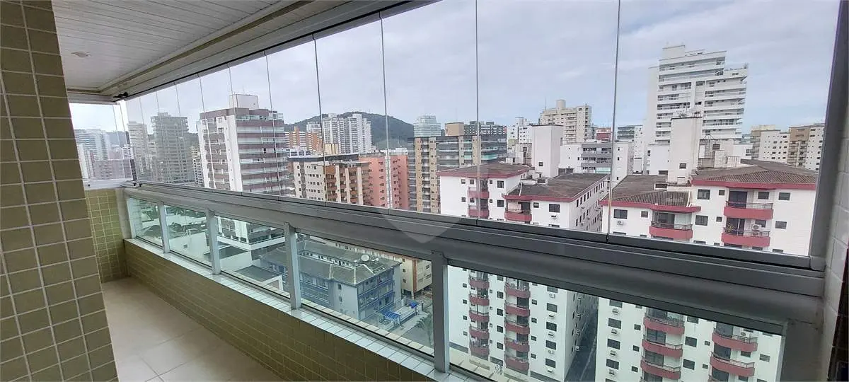 Prédio Comercial para Venda em Praia Grande, Caiçara, 3 banheiros