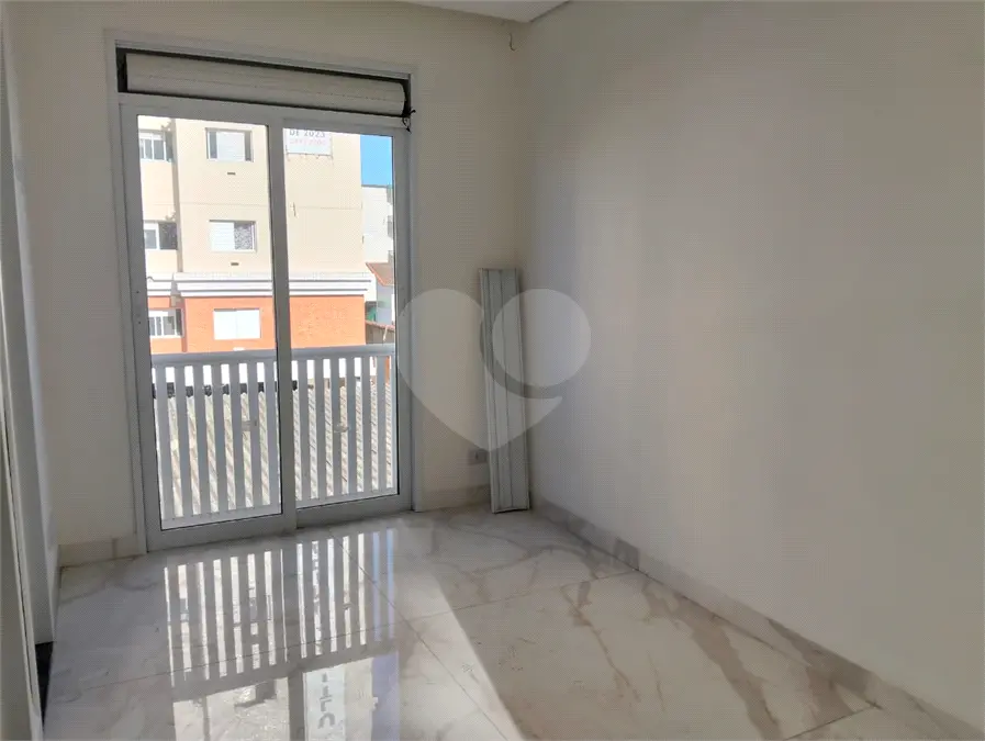 Triplex para Venda em Praia Grande, Guilhermina, 2 dormitórios, 2 suítes, 4 banheiros, 1 vaga