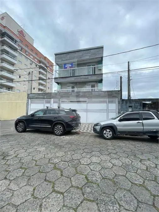 Triplex para Venda em Praia Grande, Guilhermina, 2 dormitórios, 2 suítes, 4 banheiros, 1 vaga