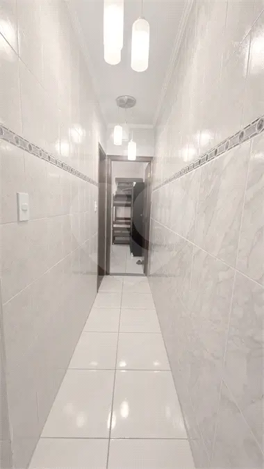 Apartamento para Venda em Praia Grande, Vila Tupi, 1 dormitório, 1 suíte, 2 banheiros, 1 vaga