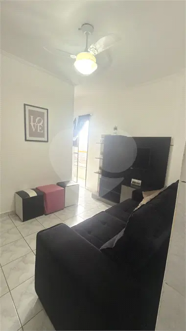 Apartamento para Venda em Praia Grande, Vila Tupi, 1 dormitório, 1 suíte, 2 banheiros, 1 vaga