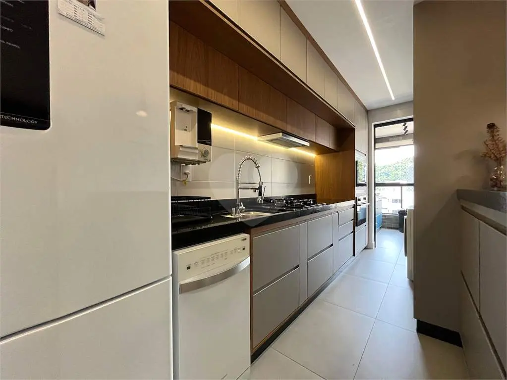 Apartamento para Venda em Praia Grande, Canto do Forte, 3 dormitórios, 3 suítes, 4 banheiros, 2 vagas