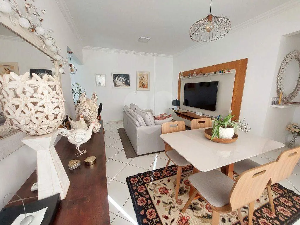 Apartamento para Venda em Praia Grande, Guilhermina, 2 dormitórios, 1 suíte, 2 banheiros, 1 vaga