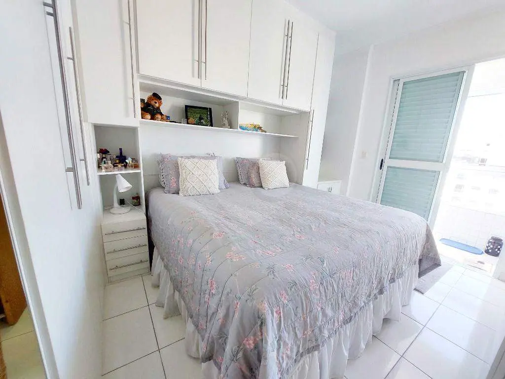 Apartamento para Venda em Praia Grande, Guilhermina, 2 dormitórios, 1 suíte, 2 banheiros, 1 vaga