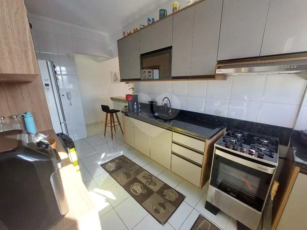 Apartamento para Venda em Praia Grande, Guilhermina, 2 dormitórios, 1 suíte, 2 banheiros, 1 vaga