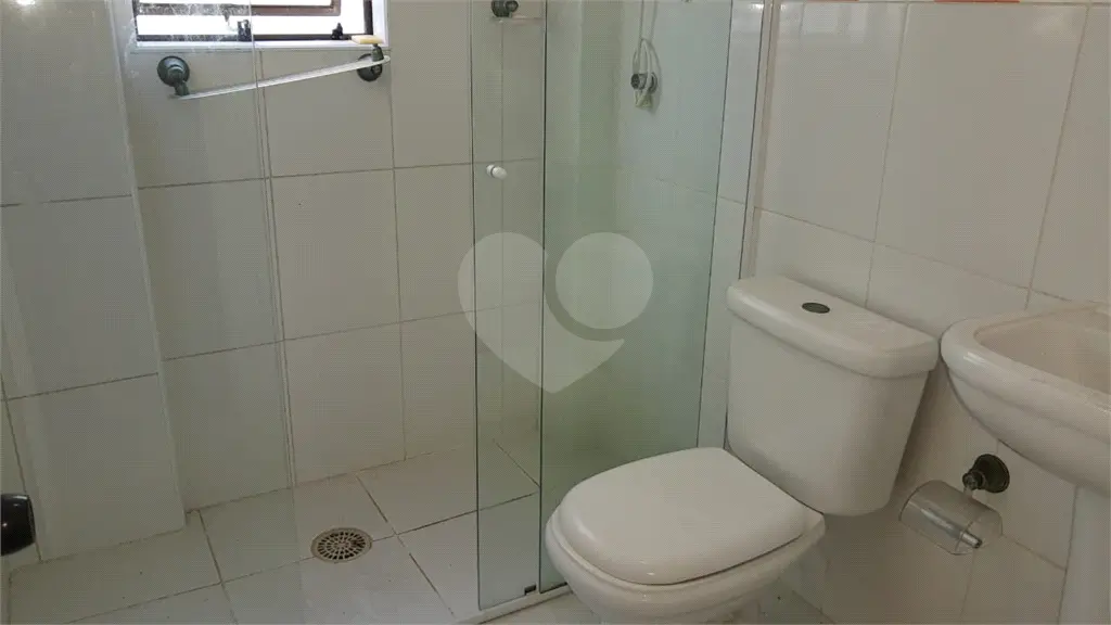 Apartamento para Venda em Praia Grande, Vila Tupi, 3 dormitórios, 1 suíte, 3 banheiros, 2 vagas