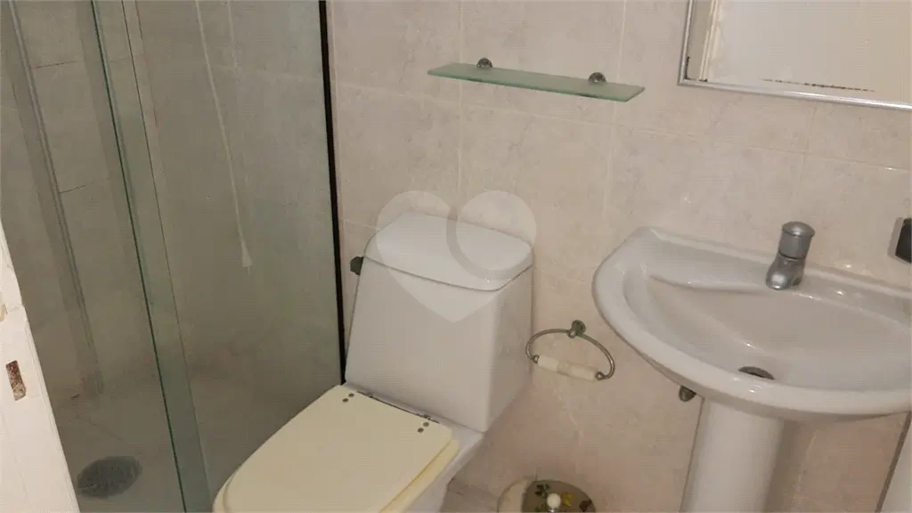 Apartamento para Venda em Praia Grande, Vila Tupi, 3 dormitórios, 1 suíte, 3 banheiros, 2 vagas