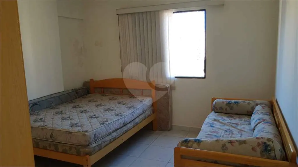 Apartamento para Venda em Praia Grande, Vila Tupi, 3 dormitórios, 1 suíte, 3 banheiros, 2 vagas