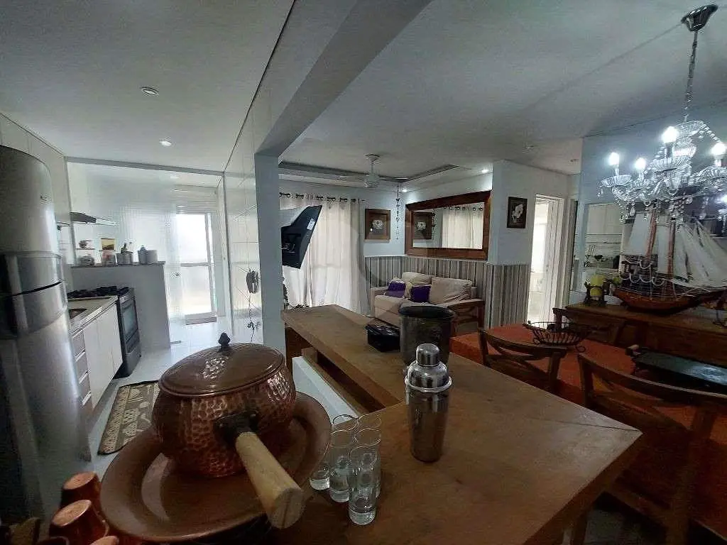 Apartamento para Venda em Praia Grande, Vila Tupi, 2 dormitórios, 1 suíte, 2 banheiros, 1 vaga