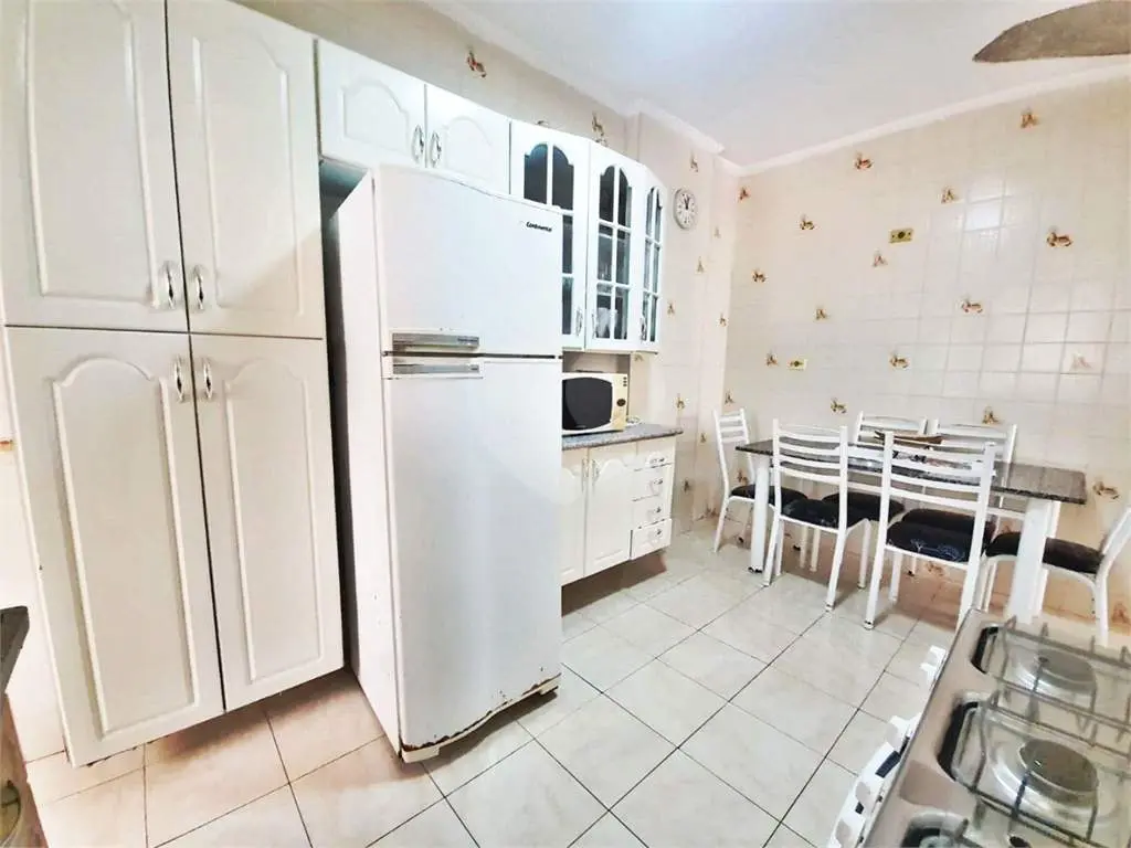 Apartamento para Venda em Praia Grande, Aviação, 2 dormitórios, 1 suíte, 2 banheiros, 1 vaga