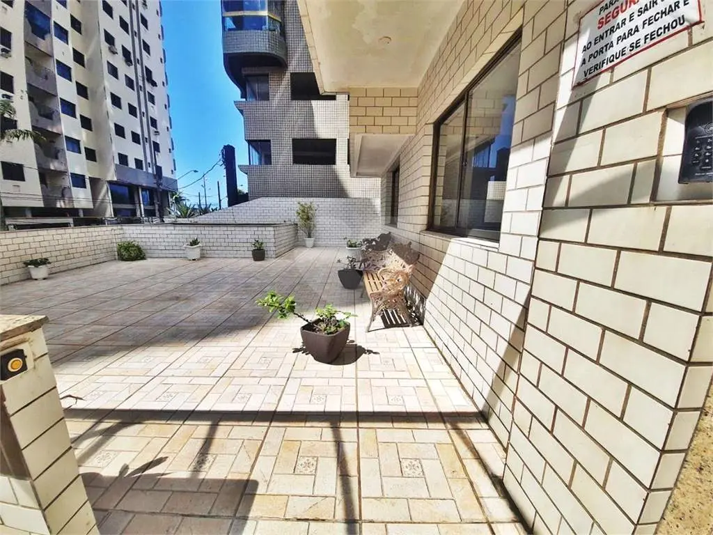 Apartamento para Venda em Praia Grande, Aviação, 2 dormitórios, 1 suíte, 2 banheiros, 1 vaga