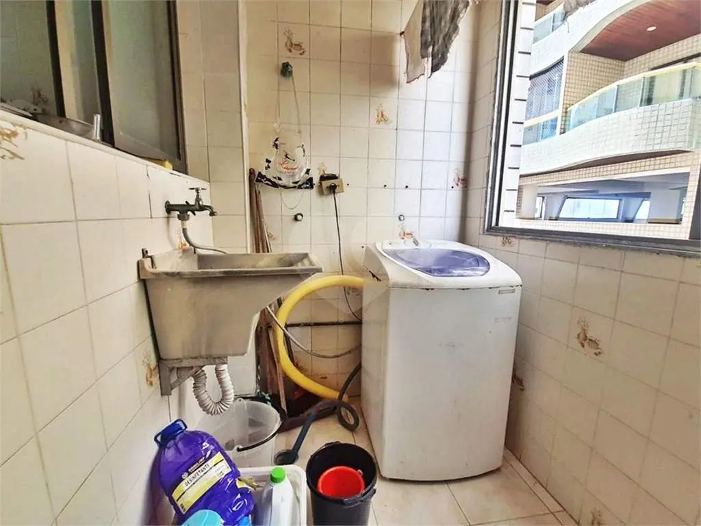 Apartamento para Venda em Praia Grande, Aviação, 2 dormitórios, 1 suíte, 2 banheiros, 1 vaga