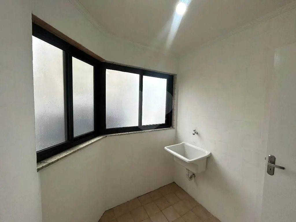 Apartamento para Locação em Praia Grande, Campo aviação, 2 dormitórios, 1 suíte, 1 banheiro, 1 vaga