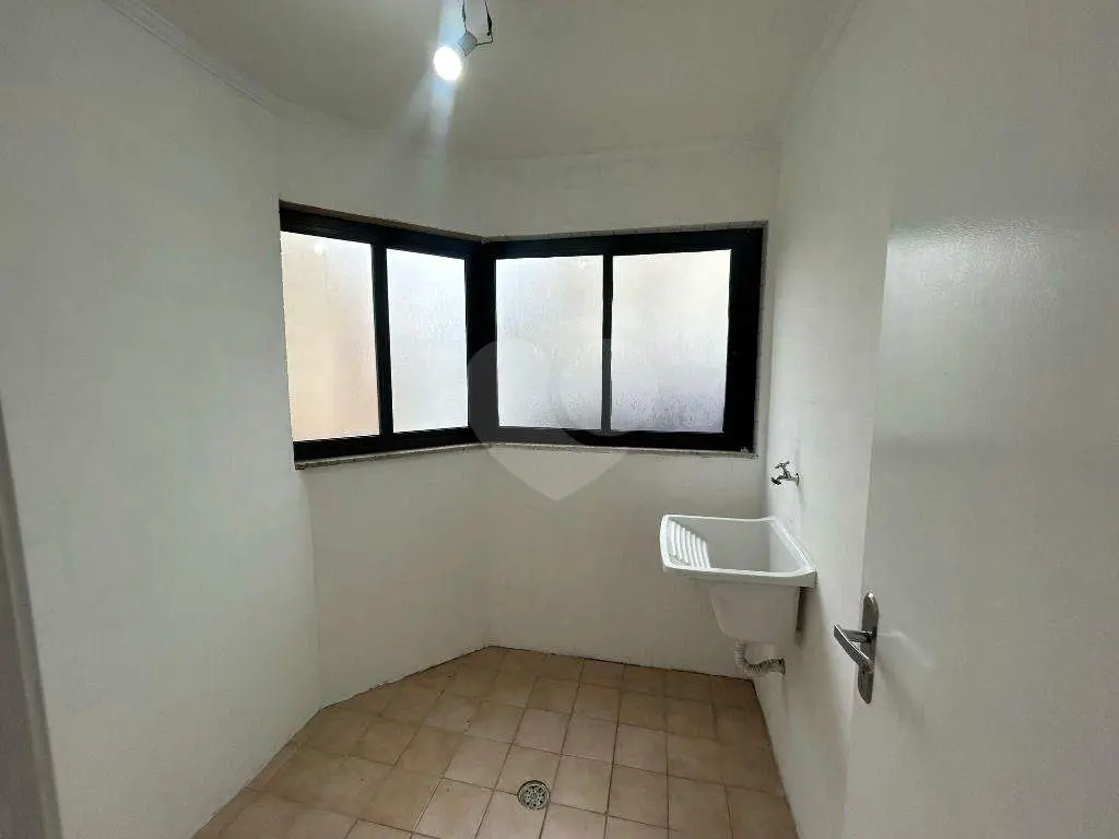 Apartamento para Locação em Praia Grande, Campo aviação, 2 dormitórios, 1 suíte, 1 banheiro, 1 vaga