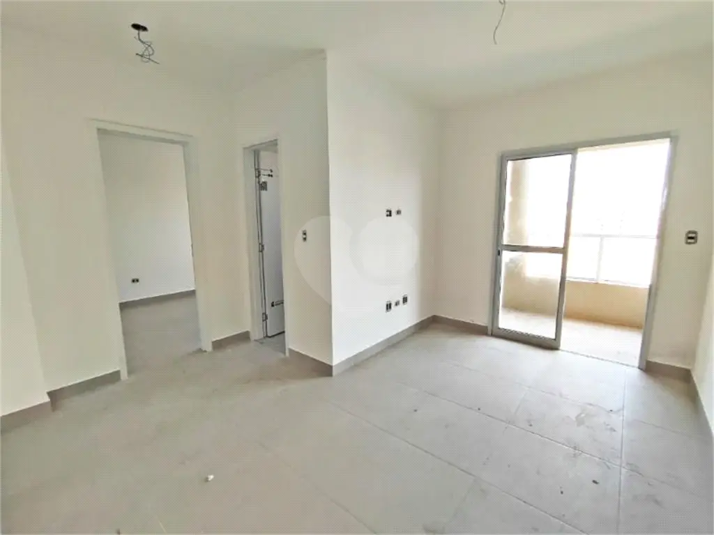 Apartamento para Venda em Praia Grande, Aviação, 1 dormitório, 1 banheiro, 1 vaga