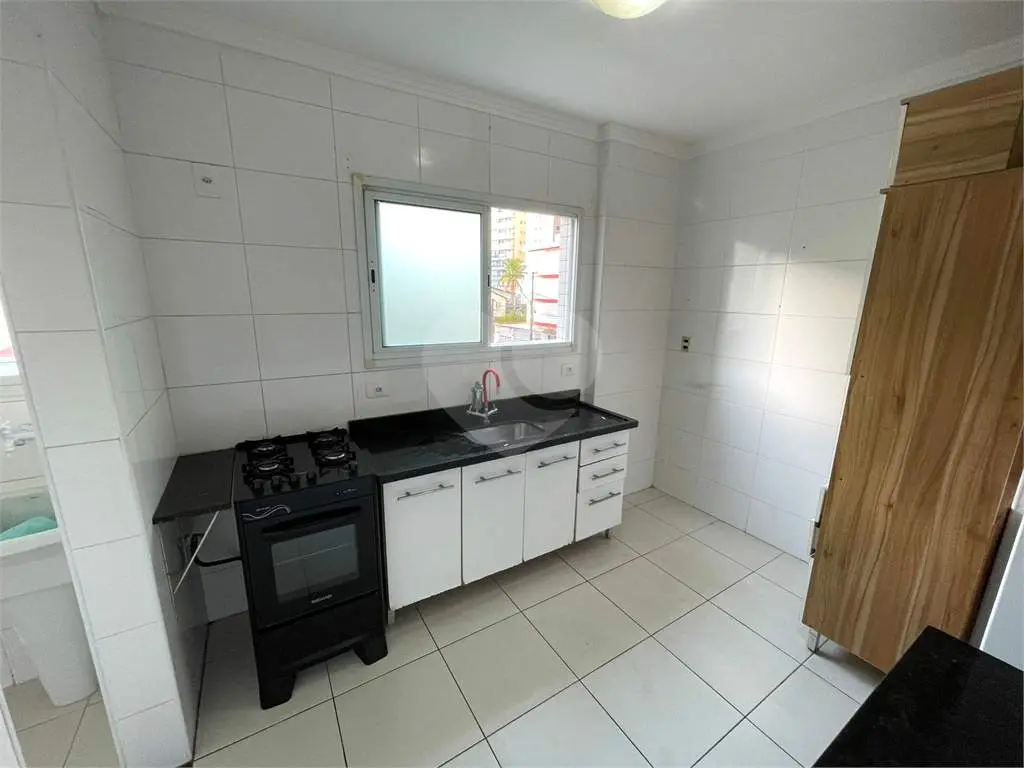 Apartamento para Venda em Praia Grande, Vila Guilhermina, 1 dormitório, 1 banheiro, 1 vaga