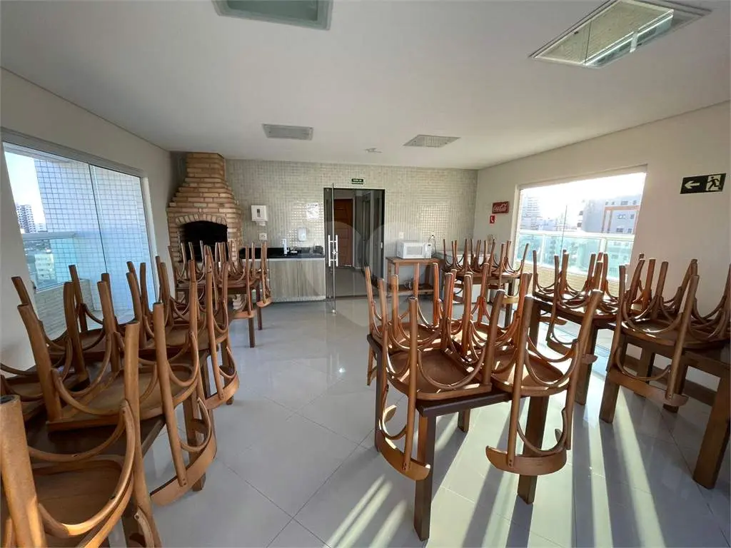 Apartamento para Venda em Praia Grande, Vila Guilhermina, 1 dormitório, 1 banheiro, 1 vaga