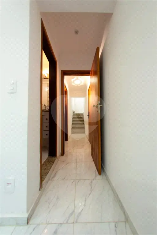 Apartamento para Venda em Praia Grande, Maracanã, 2 dormitórios, 1 suíte, 3 banheiros, 1 vaga