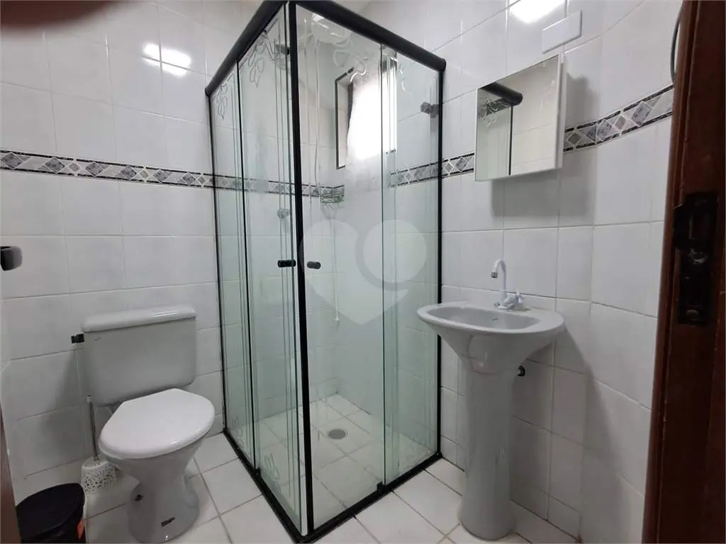 Apartamento para Locação em Praia Grande, Guilhermina, 3 dormitórios, 2 suítes, 3 banheiros, 1 vaga
