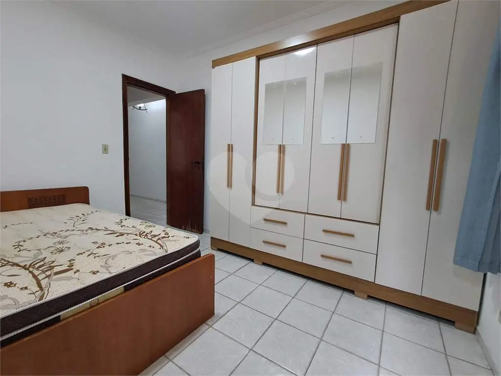 Apartamento para Locação em Praia Grande, Guilhermina, 3 dormitórios, 2 suítes, 3 banheiros, 1 vaga