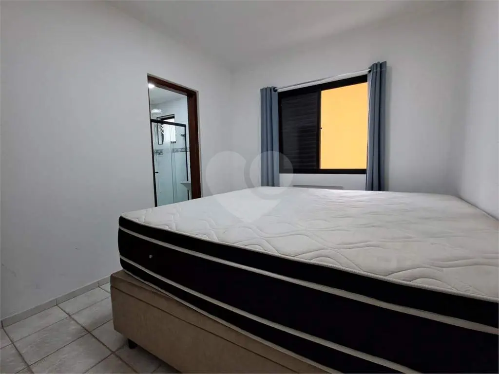 Apartamento para Locação em Praia Grande, Guilhermina, 3 dormitórios, 2 suítes, 3 banheiros, 1 vaga