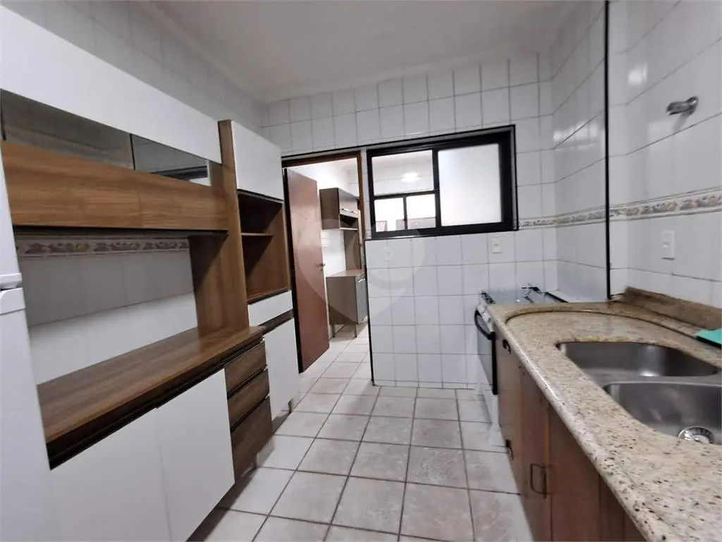 Apartamento para Locação em Praia Grande, Guilhermina, 3 dormitórios, 2 suítes, 3 banheiros, 1 vaga