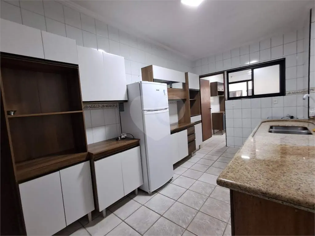 Apartamento para Locação em Praia Grande, Guilhermina, 3 dormitórios, 2 suítes, 3 banheiros, 1 vaga
