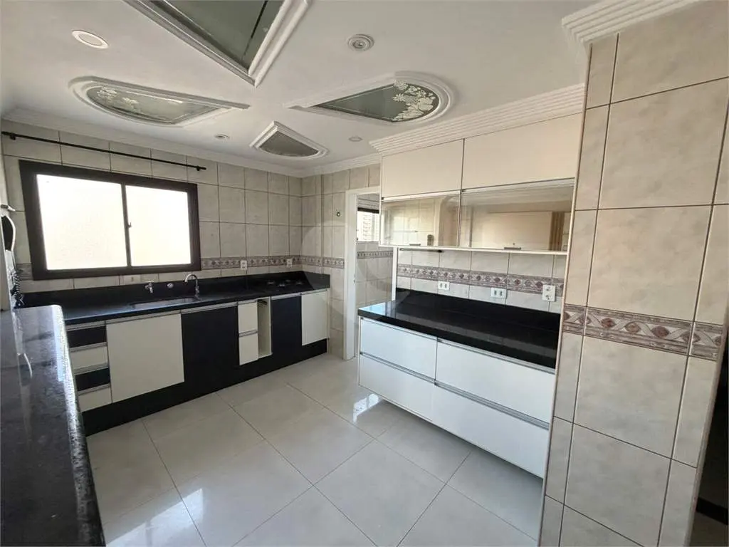 Apartamento para Venda em Praia Grande, Caiçara, 3 dormitórios, 1 suíte, 3 banheiros, 2 vagas