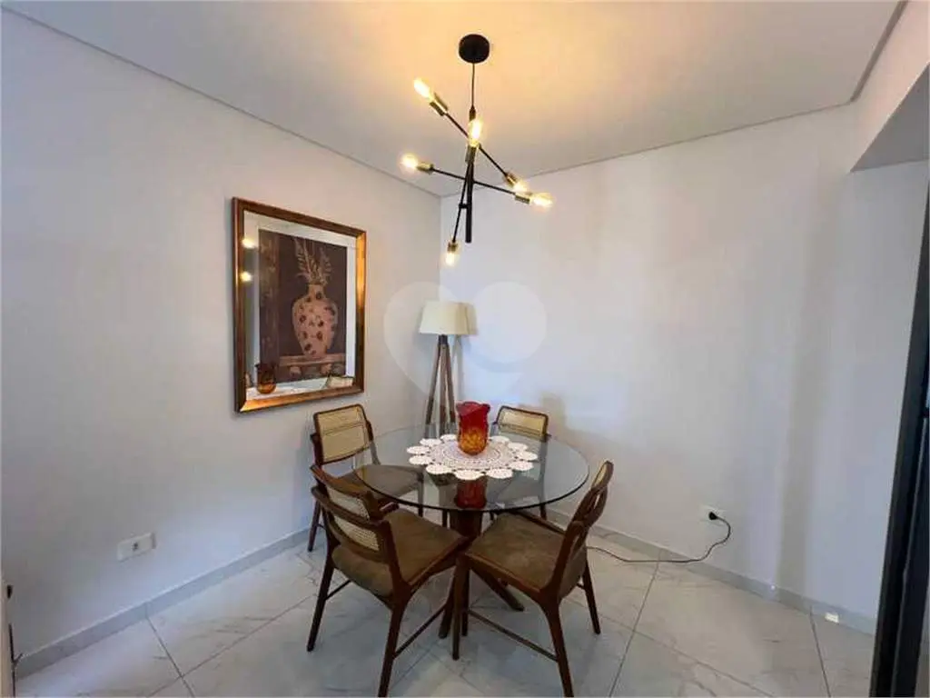 Apartamento para Venda em Praia Grande, Guilhermina, 2 dormitórios, 2 suítes, 3 banheiros, 2 vagas