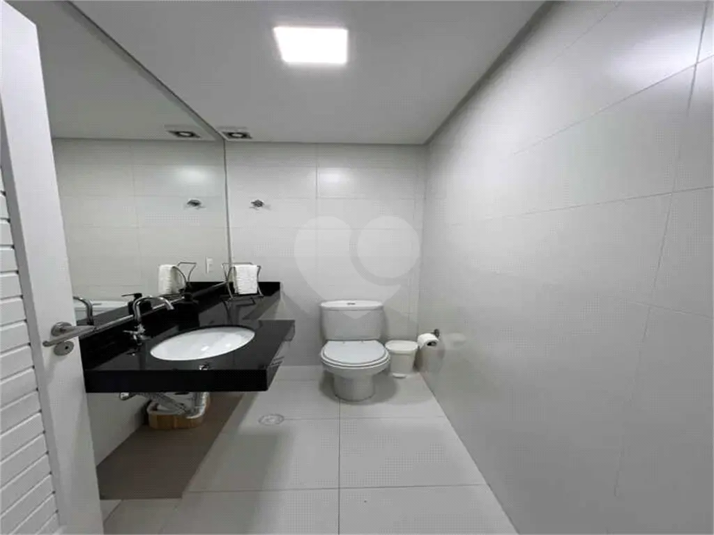 Apartamento para Venda em Praia Grande, Guilhermina, 2 dormitórios, 2 suítes, 3 banheiros, 2 vagas