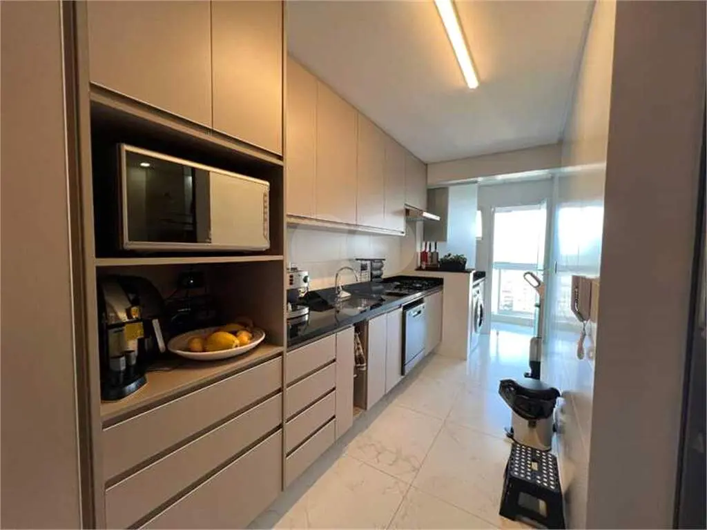 Apartamento para Venda em Praia Grande, Guilhermina, 2 dormitórios, 2 suítes, 3 banheiros, 2 vagas