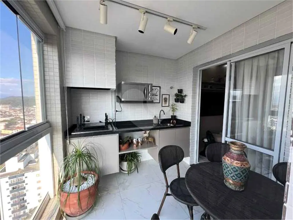 Apartamento para Venda em Praia Grande, Guilhermina, 2 dormitórios, 2 suítes, 3 banheiros, 2 vagas
