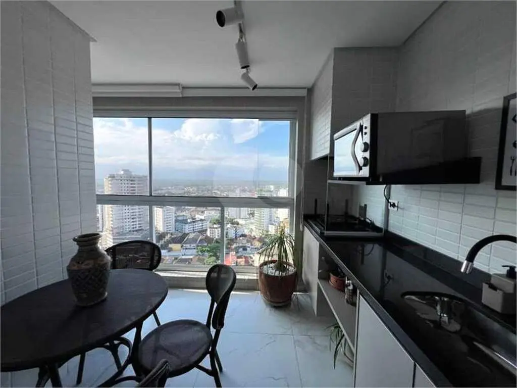 Apartamento para Venda em Praia Grande, Guilhermina, 2 dormitórios, 2 suítes, 3 banheiros, 2 vagas