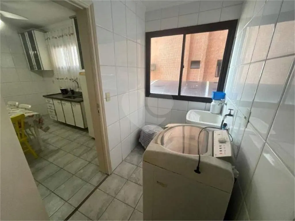 Apartamento para Venda em Praia Grande, Guilhermina, 3 dormitórios, 1 suíte, 1 banheiro, 2 vagas