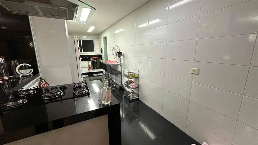 Apartamento para Venda em Praia Grande, Boqueirão, 3 dormitórios, 3 suítes, 4 banheiros, 2 vagas