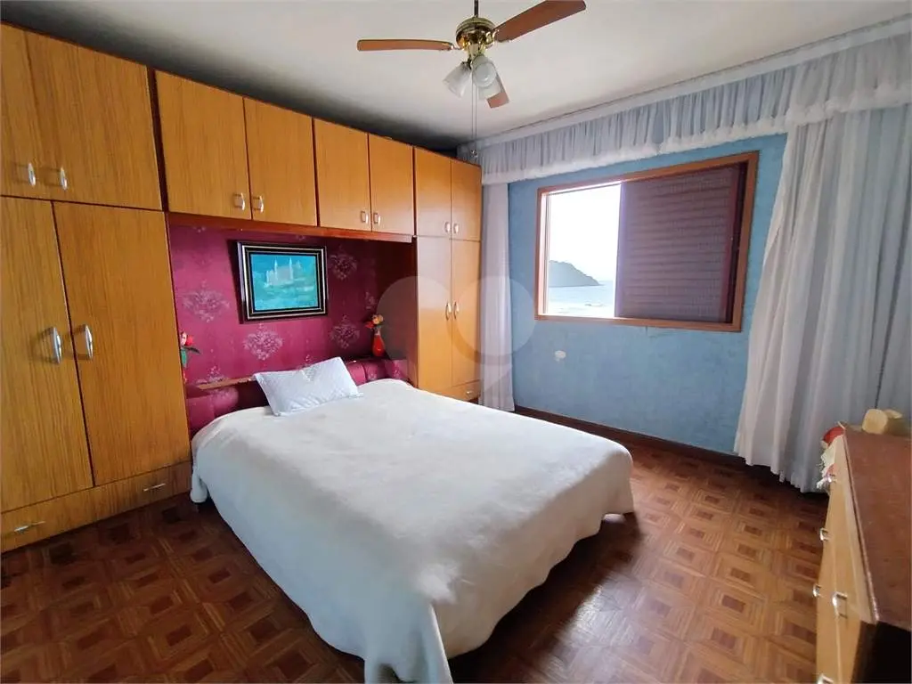 Cobertura para Venda em Praia Grande, Canto do Forte, 4 dormitórios, 2 suítes, 3 banheiros, 2 vagas