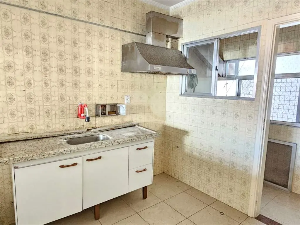 Apartamento para Locação em Praia Grande, Aviação, 2 dormitórios, 1 banheiro, 1 vaga