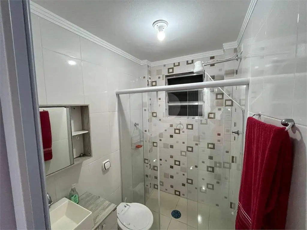 Apartamento para Venda em Praia Grande, Vila Tupi, 1 dormitório, 1 banheiro, 1 vaga